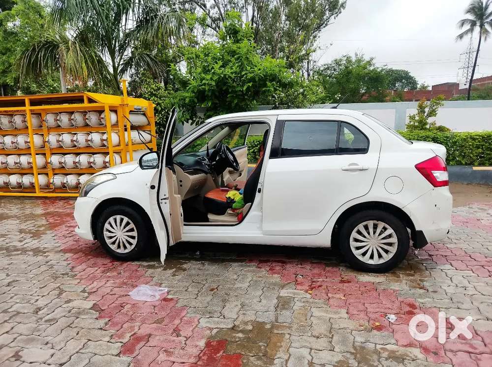 Maruti Suzuki Dzire 2015