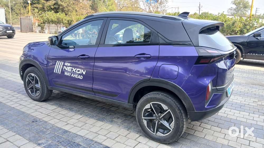 Tata Nexon Fearless Pr S 1.2 Revotron Petrol 6 Mt Dt, 2023, Petrol