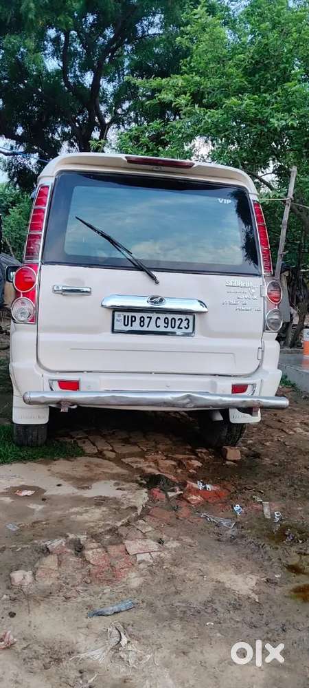 Mahindra Scorpio 2013 Diesel Manual 200000 Km