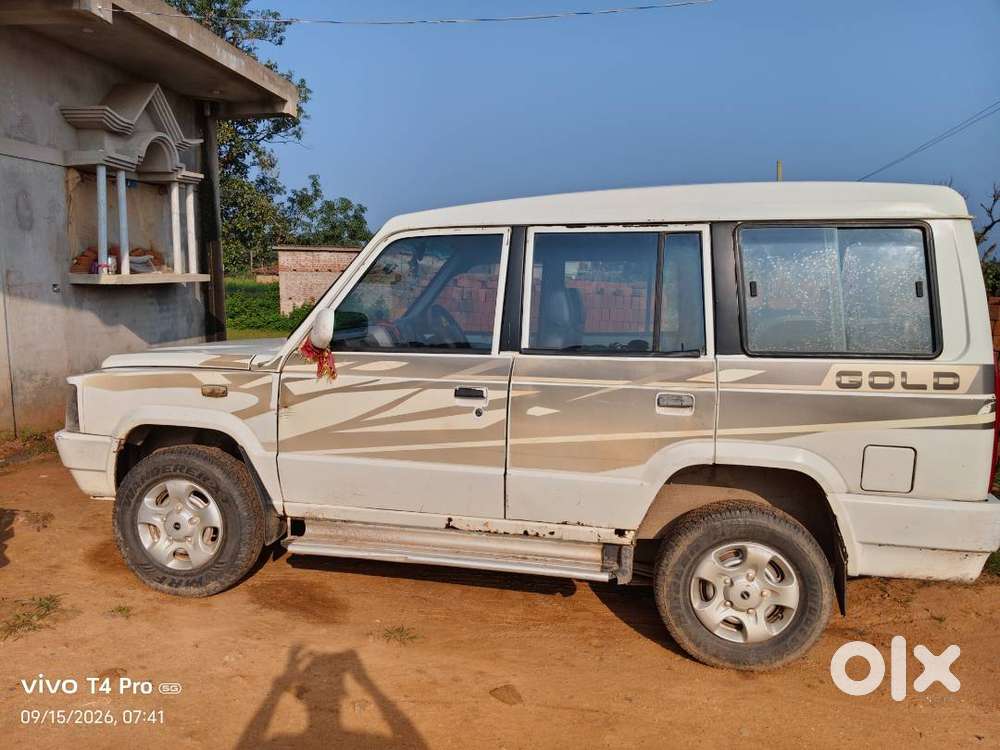 Tata Sumo Gold 2015