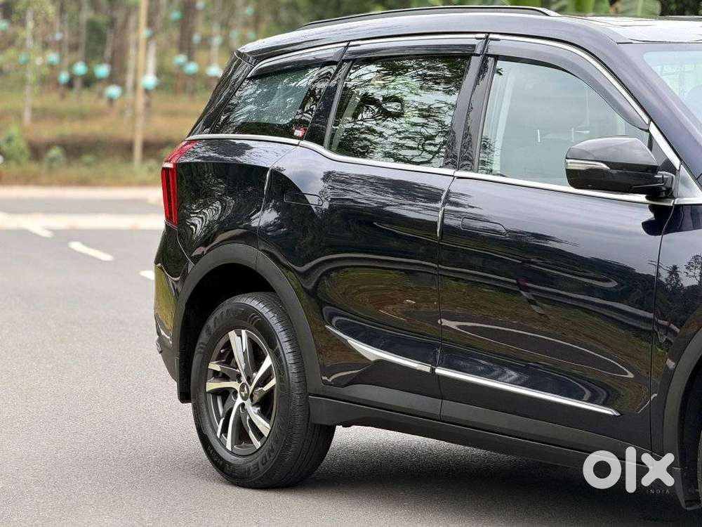 Mahindra Xuv700 2.2 Ax 5 Diesel Mt 7 Str, 2023, Diesel