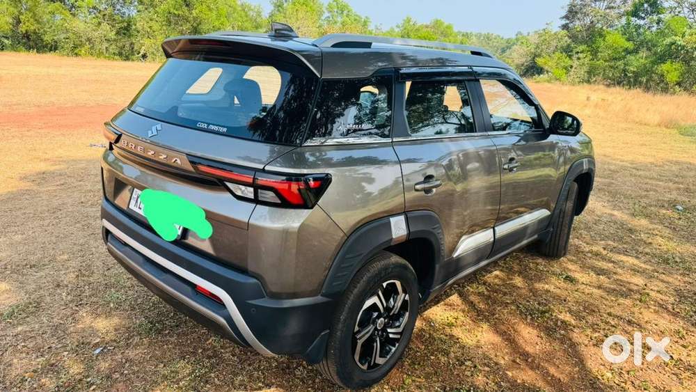 Maruti Suzuki Brezza 2024 Petrol Well Maintained