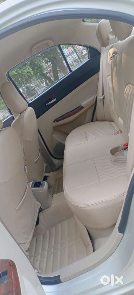 Maruti Suzuki Dzire 2017-2020 1.2 Zxi Amt, 2018, Petrol