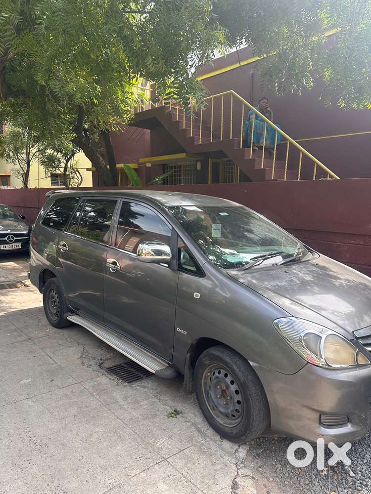 Toyota Innova 2011 Diesel 148575 Km Driven