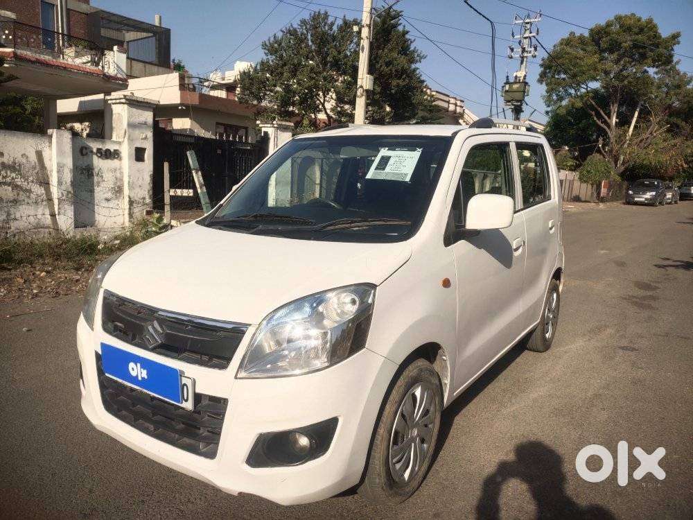 Maruti Suzuki Wagon R Vxi, 2013, Petrol