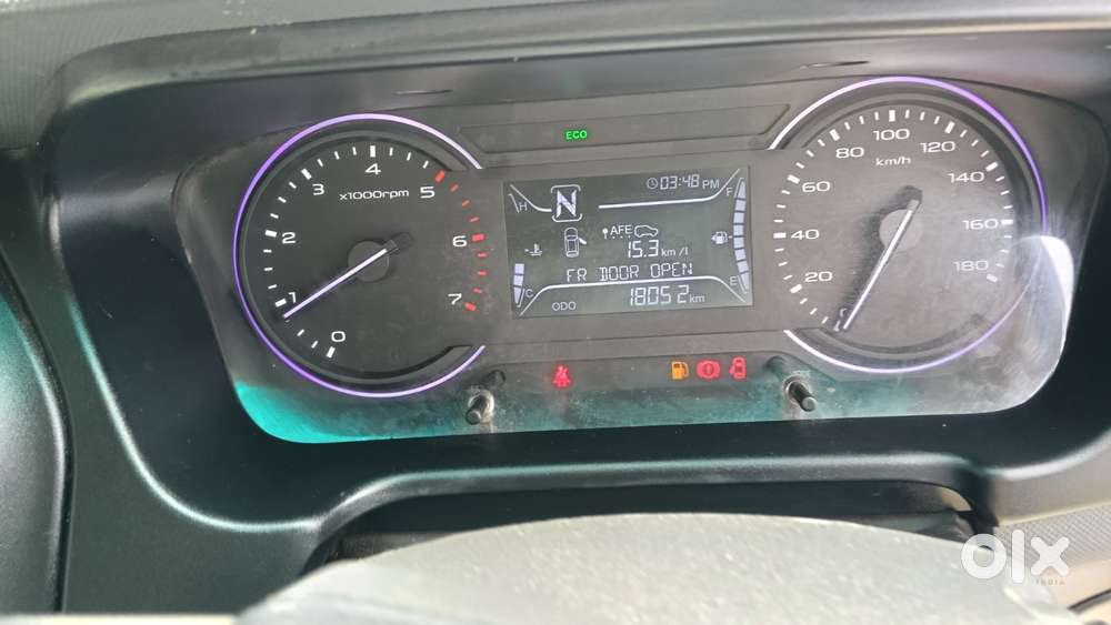 Mahindra Marazzo M4, 2020, Diesel