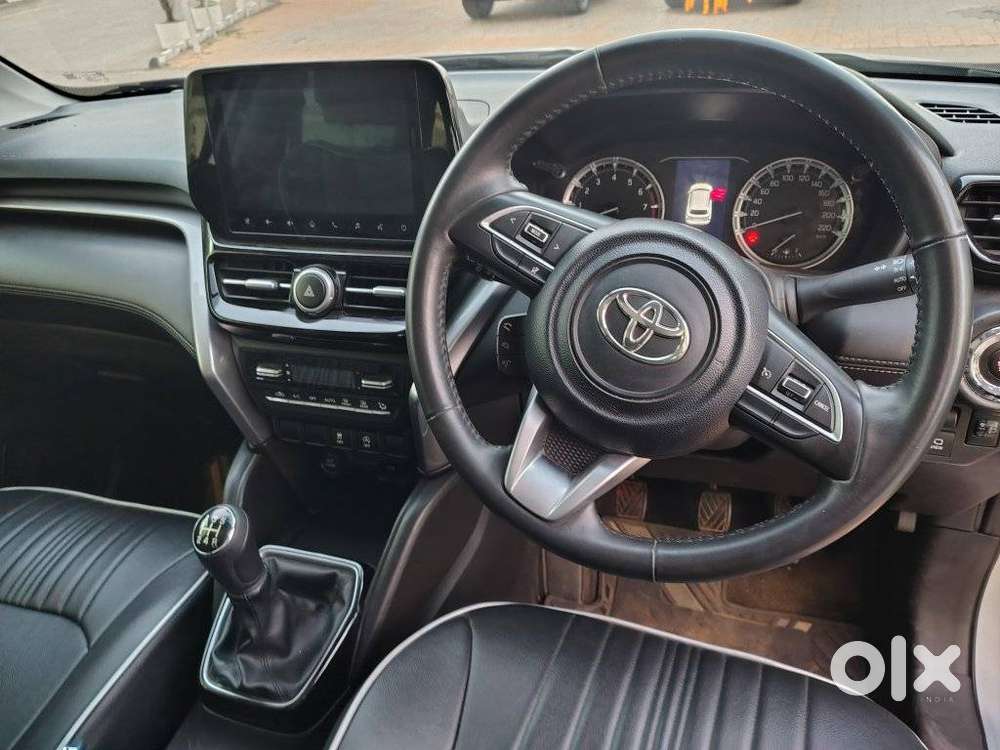 Toyota Urban Cruiser Hyryder 1.5 V Neo Drive, 2024, Petrol