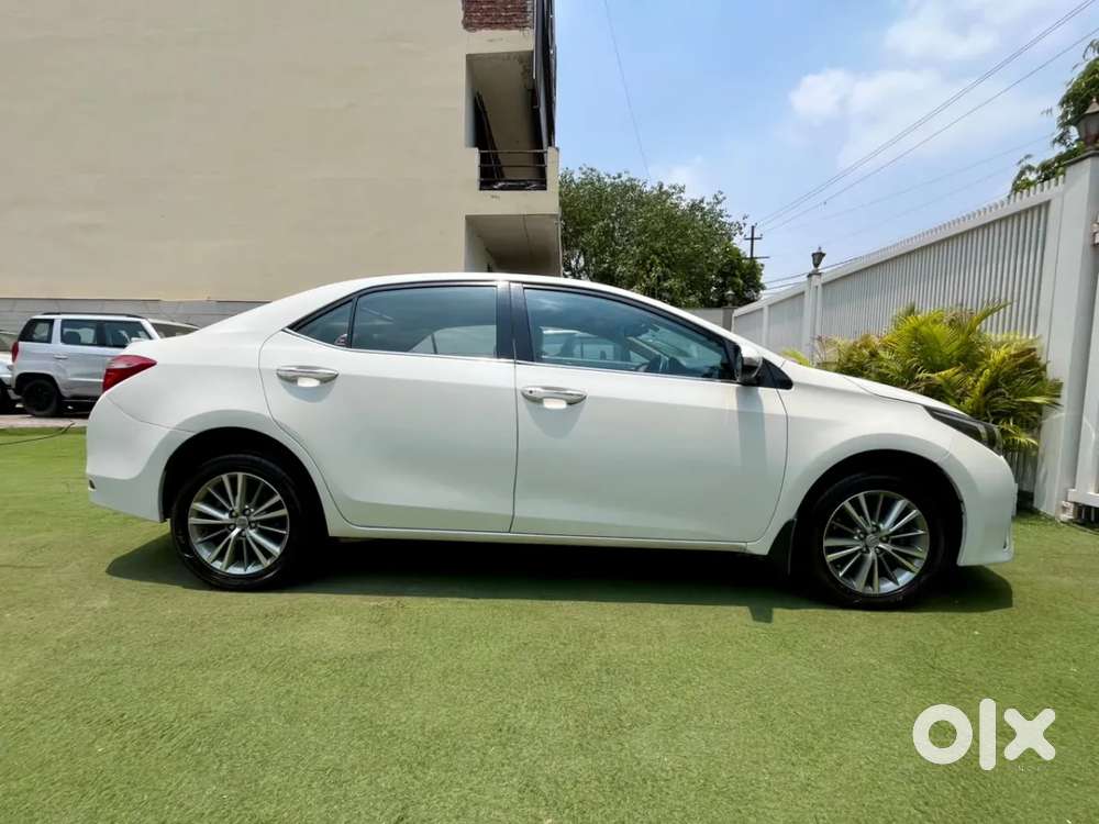 Toyota Corolla Altis 1.8 Vl Cvt, 2015, Petrol