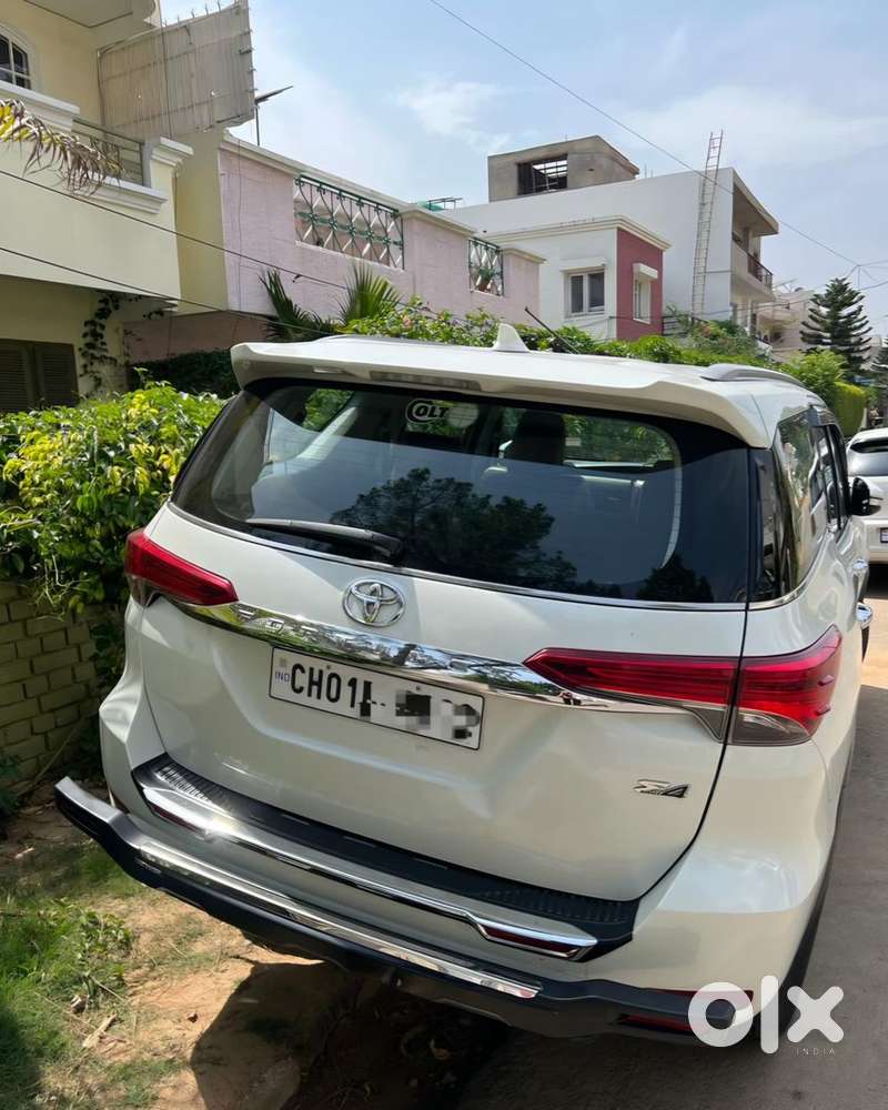 Toyota Fortuner 2018 Diesel Manual