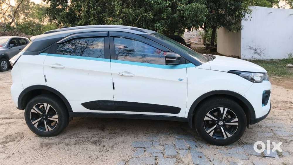 Tata Nexon Ev Xz Plus Lux, 2023, Electric