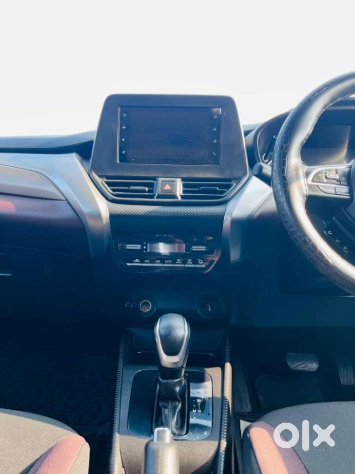 Maruti Suzuki Fronx Delta Plus 1.2l Ags, 2024, Petrol