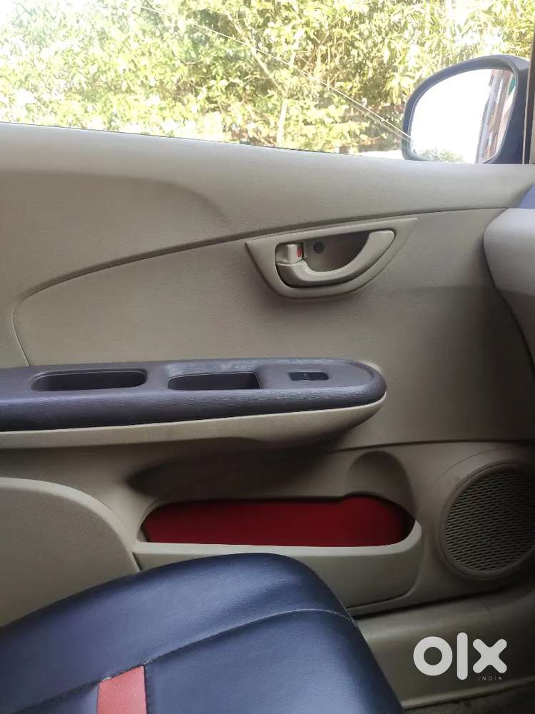 Honda Brio Petrol 2013 Well Maintained