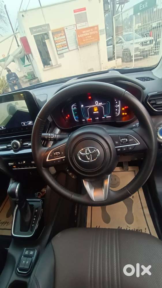 Toyota Urban Cruiser Hyryder 1.5 V Hybrid, 2024, Petrol