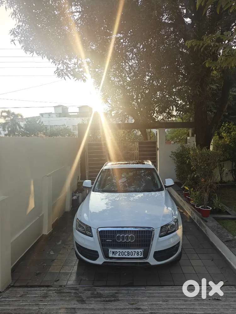 Audi Q5 2010 Petrol Well Maintained