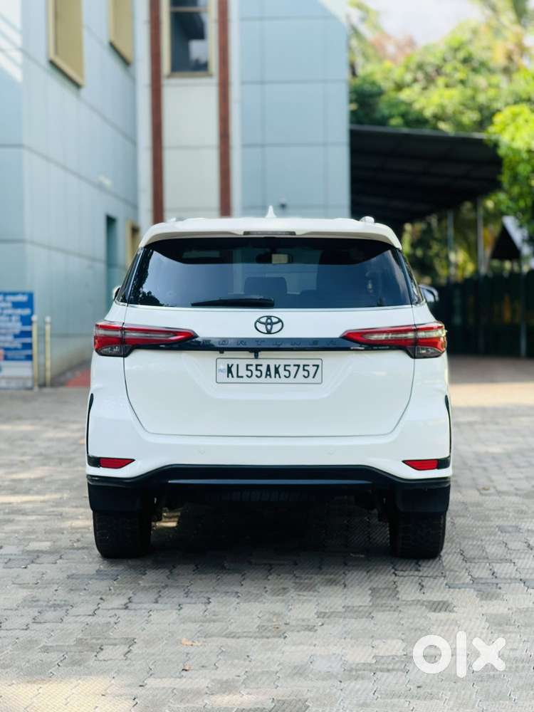 Toyota Fortuner 4x2 At 2.8 Diesel, 2017, Diesel