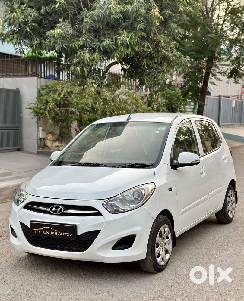Hyundai I10 Sportz 1.1l, 2012, Petrol