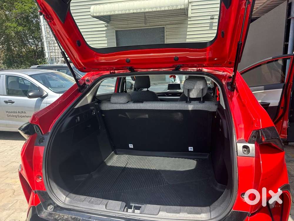 Tata Curvv Pure Plus 1.2 Revotron Petrol 7dca, 2024, Petrol