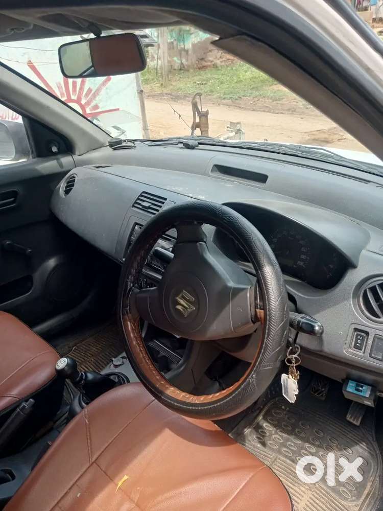 Maruti Suzuki Swift Dzire 2017