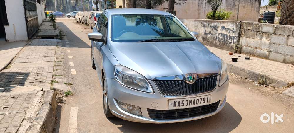Skoda Rapid 1.5 Tdi Cr Elegance Plus, 2012, Diesel