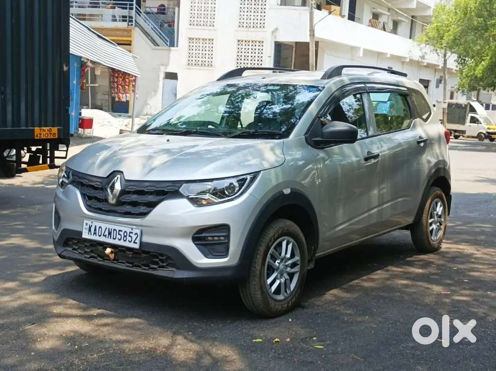 Renualt Triber  Rx E