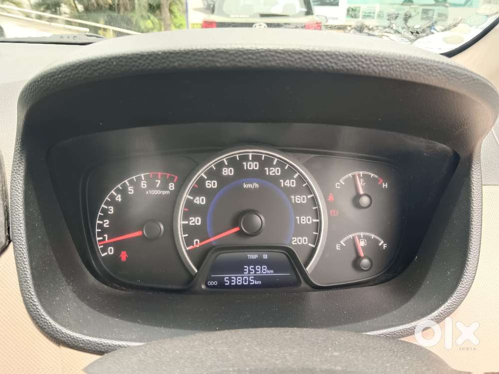 Hyundai Grand I10 Nios Sportz, 2017, Petrol
