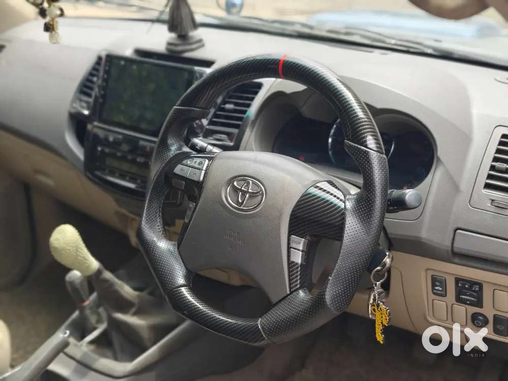 Toyota Fortuner Diesel Manual 2012