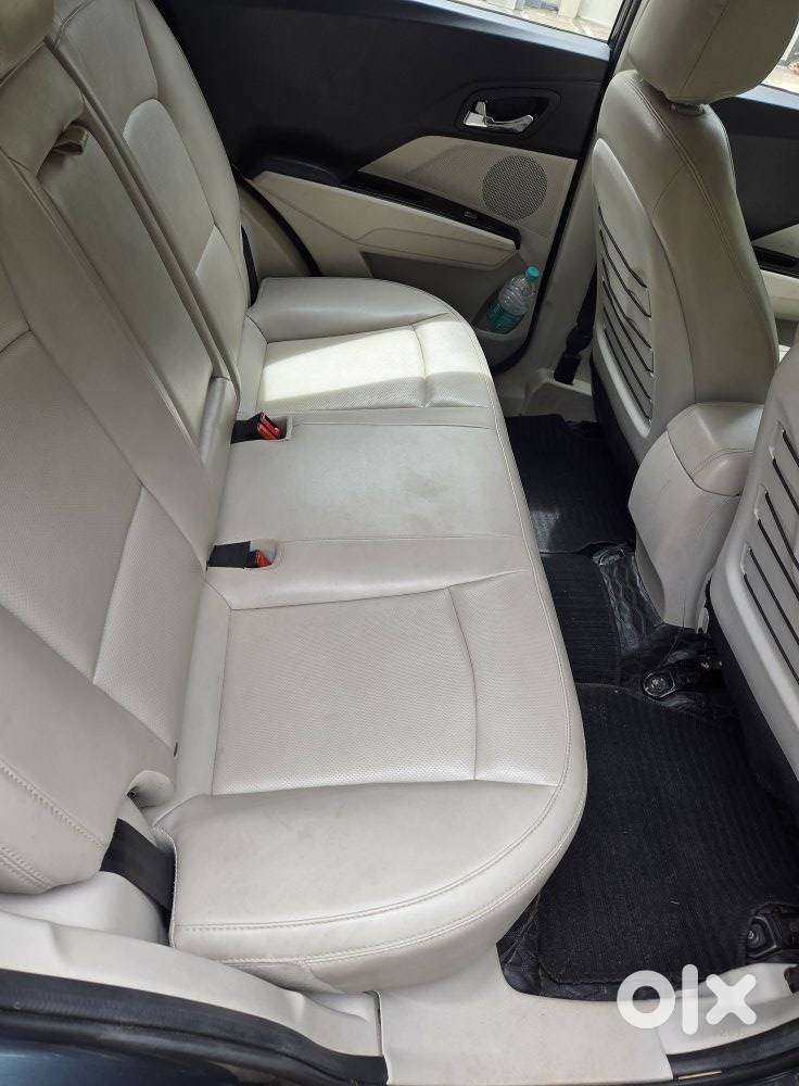 Mahindra Xuv300 W8 Option Diesel, 2022, Diesel