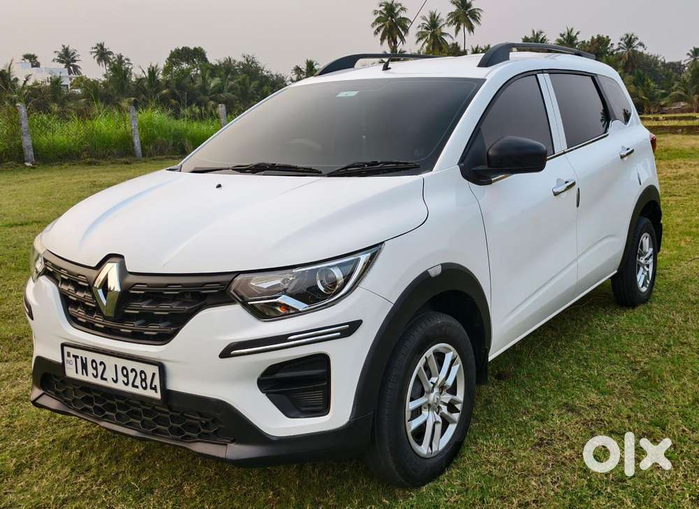 Renault Triber Rxl, 2023, Petrol