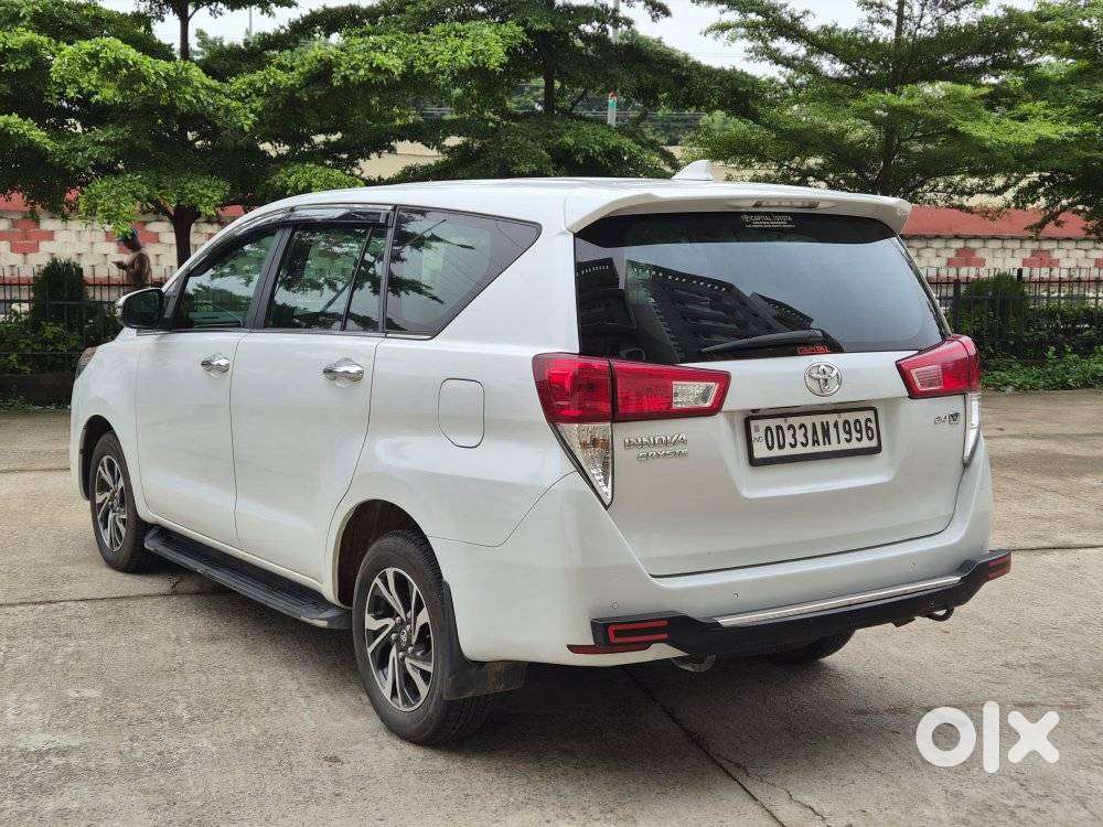 Toyota Innova Crysta 2.4 V, 2024, Diesel