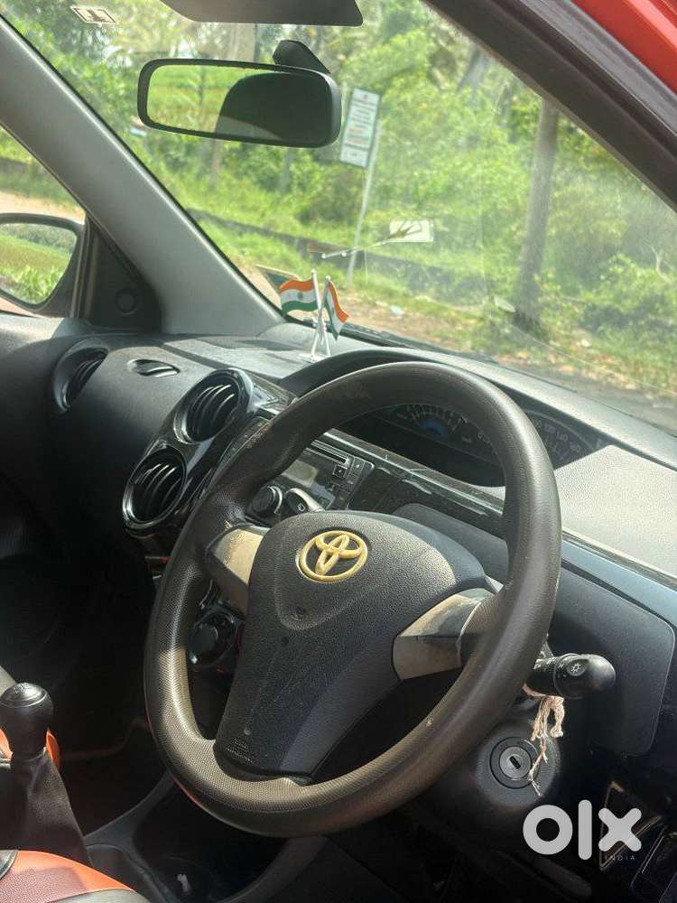Toyota Etios Cross 1.2l G, 2016, Petrol
