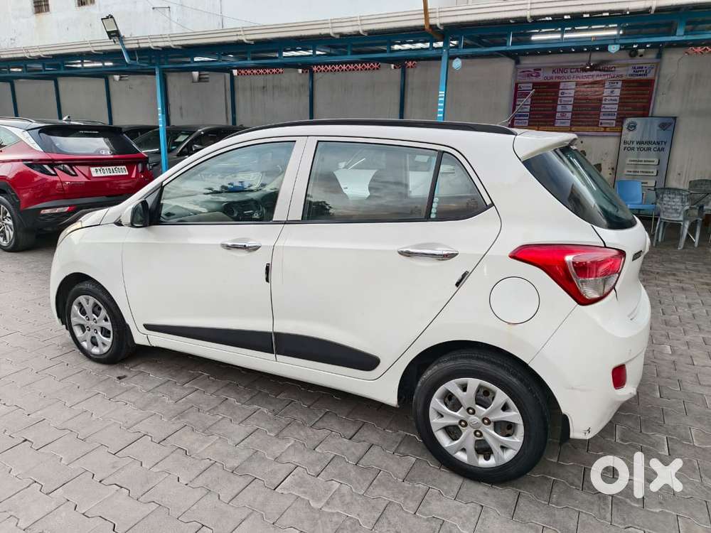 Hyundai Grand I10 Sportz, 2014, Petrol