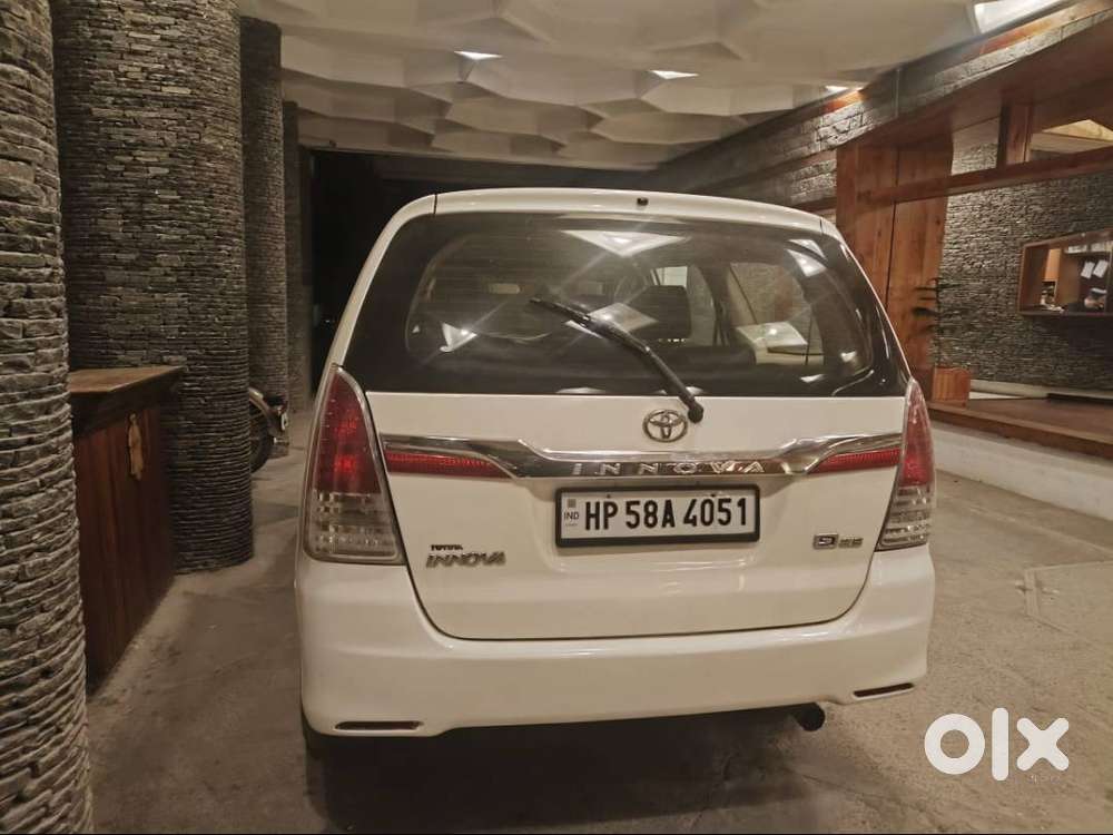 Toyota Innova 2010 Diesel Well Maintained