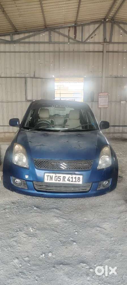 Maruti Suzuki Swift 2006 Petrol 65000 Km Driven