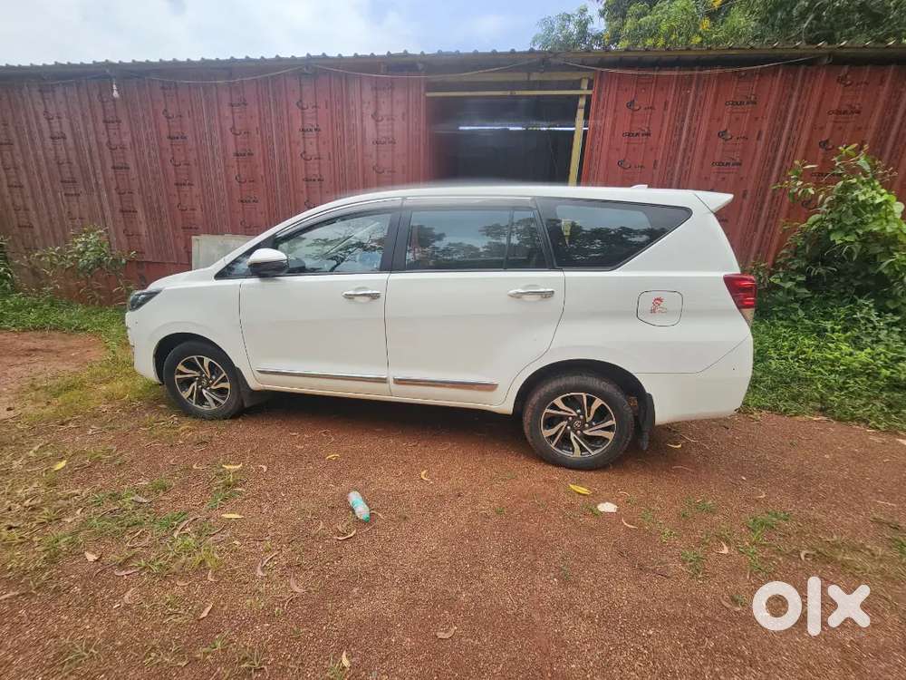 Toyota Innova Crysta Gx+2024 Model