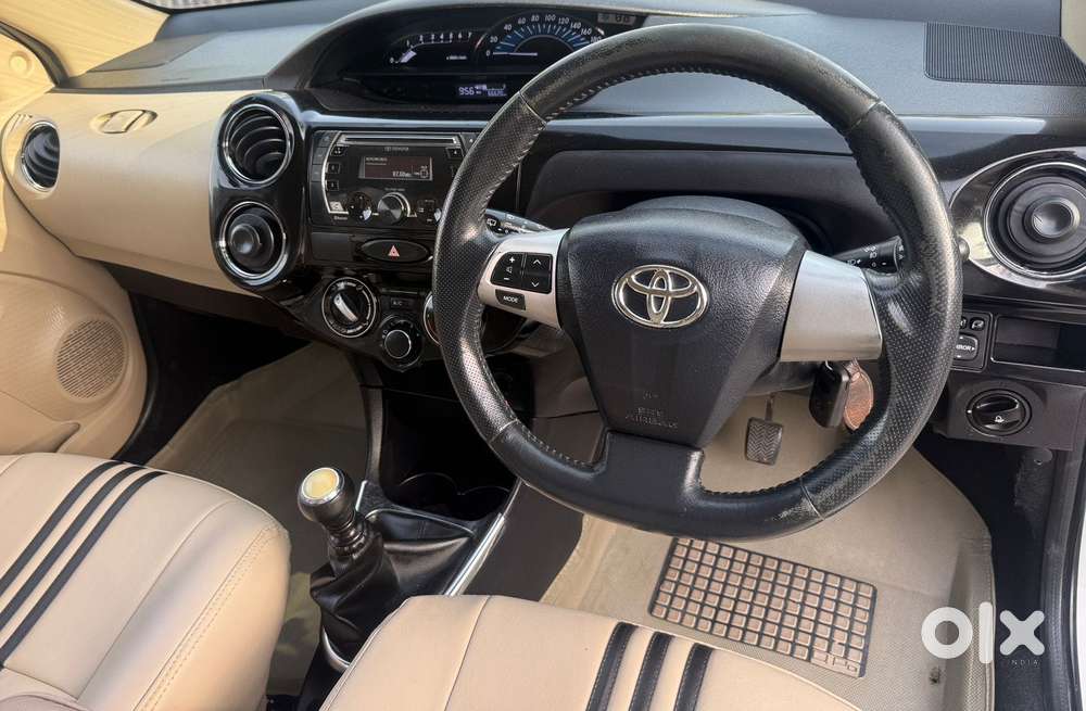 Toyota Etios Liva 1.4 Vd Dual Tone, 2017, Diesel