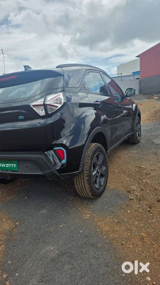 Tata Nexon Ev Max Dark 2023 Edition