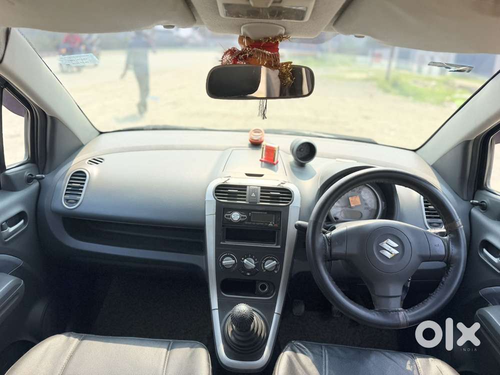 Maruti Suzuki Ritz Vxi, 2010, Petrol