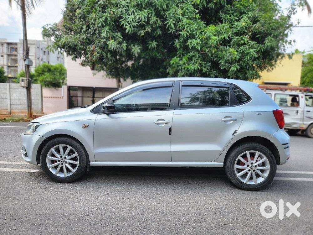 Volkswagen Polo Petrol Highline 1.2l, 2011, Petrol