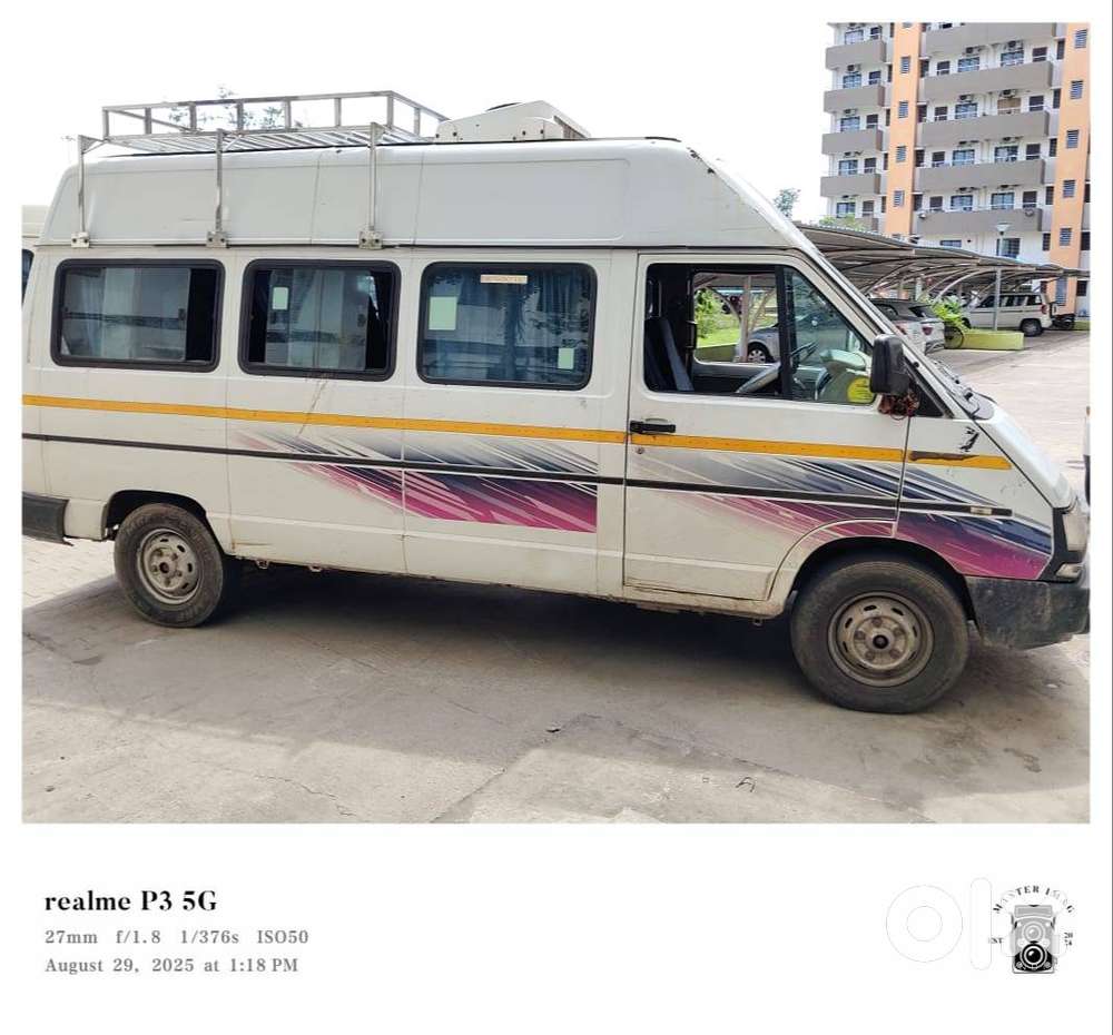 Tata Winger 15 Seater