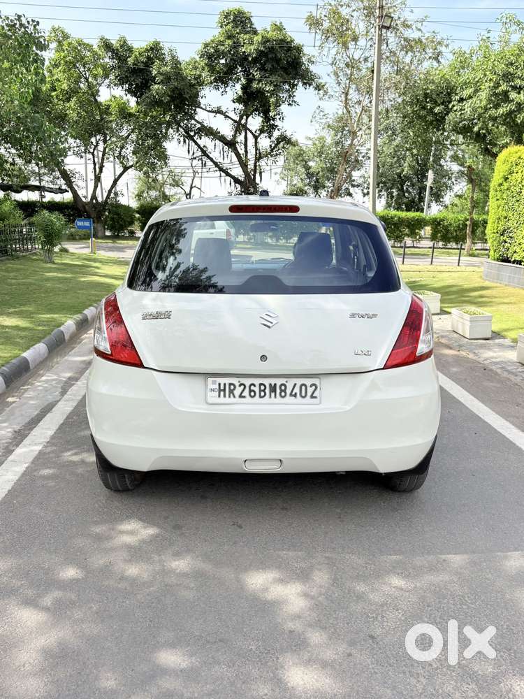 Maruti Suzuki Swift Lxi Option, 2011, Petrol