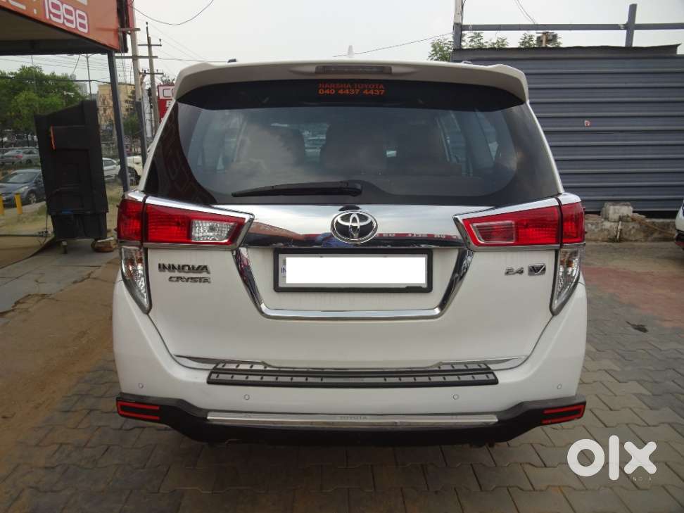 Toyota Innova Crysta 2.4 V 8 Str, 2022, Diesel