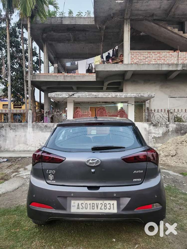 Hyundai Elite I20 2015 Petrol 70000 Km Driven Top Condition.