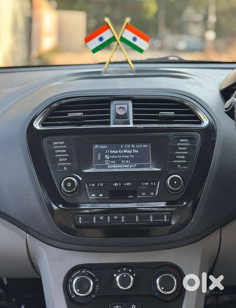 Tata Tiago 1.2 Revotron Xza, 2017, Petrol