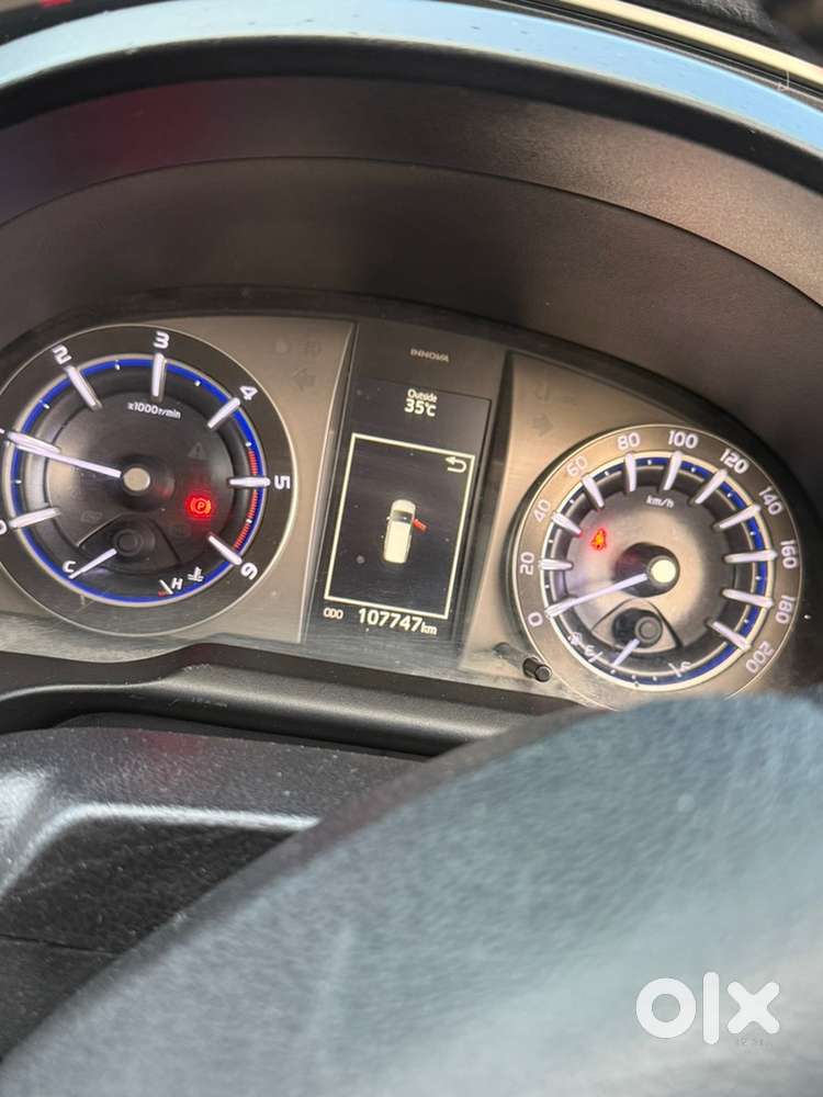 Toyota Innova Crysta 2018