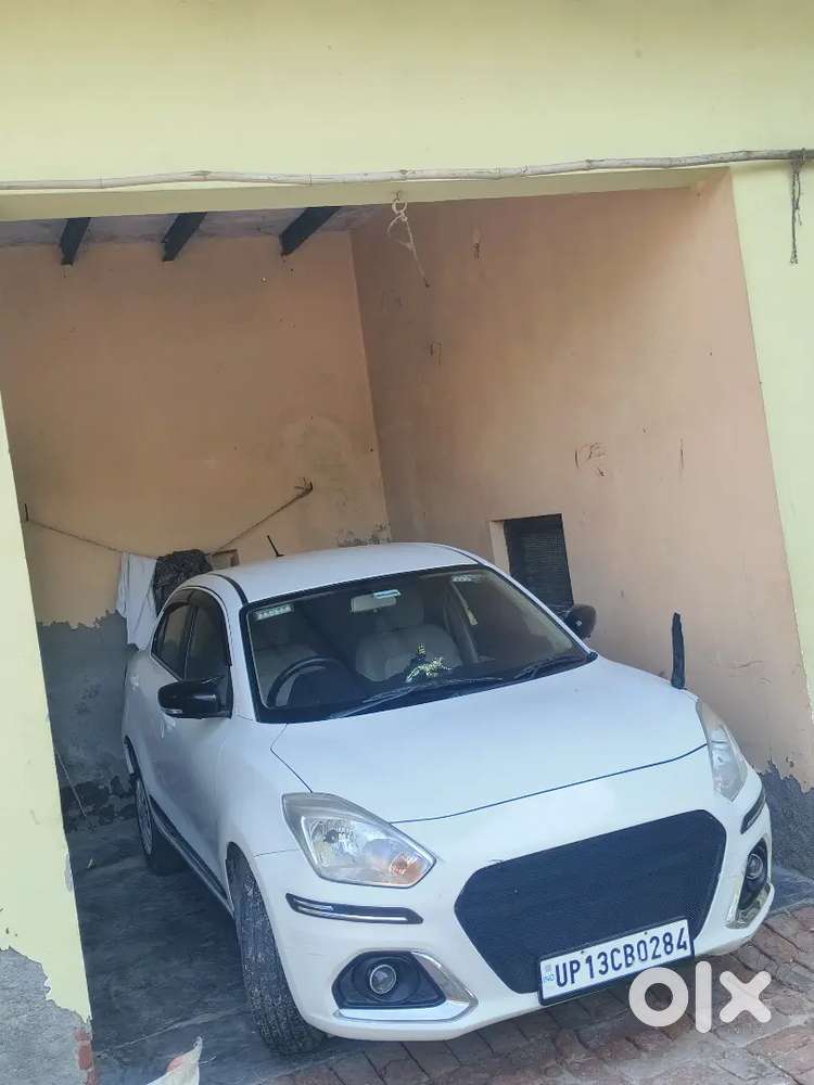 Maruti Suzuki Dzire 2023 Petrol Well Maintained