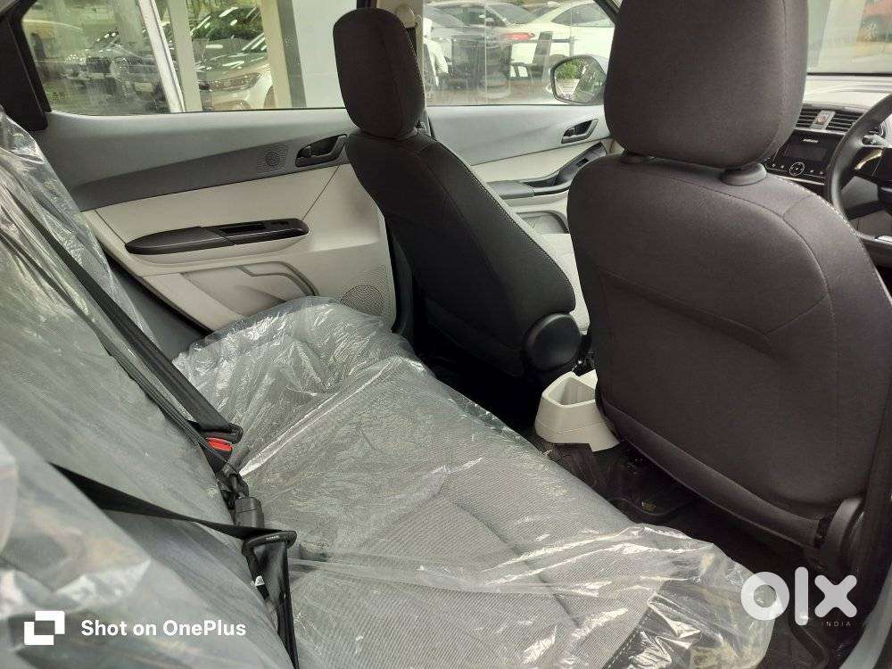 Tata Tiago 1.05 Revotorq Xm, 2025, Petrol