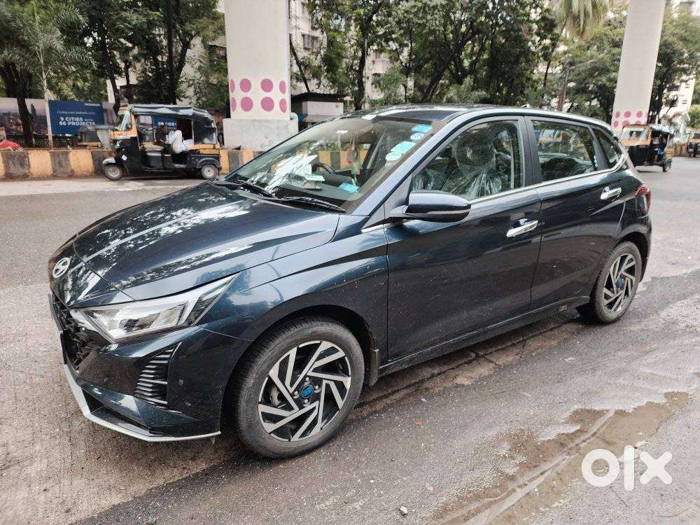 Hyundai New I20 1.2 Asta (o) Mt Dual Tone, 2024, Petrol