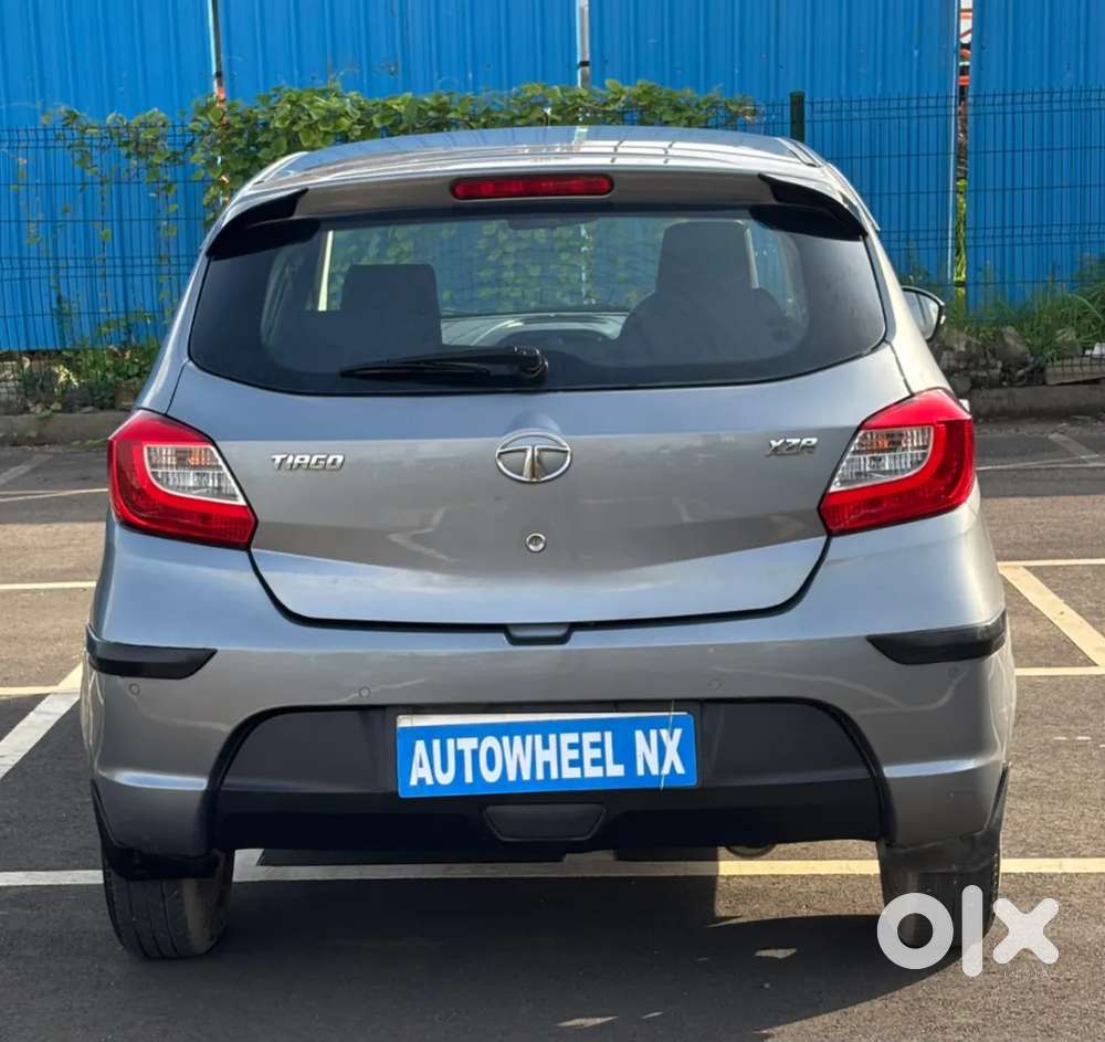 Tata Tiago Xza, 2018, Petrol