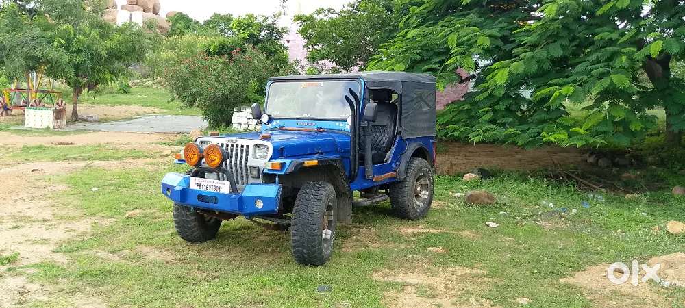 Mahindra Jeep