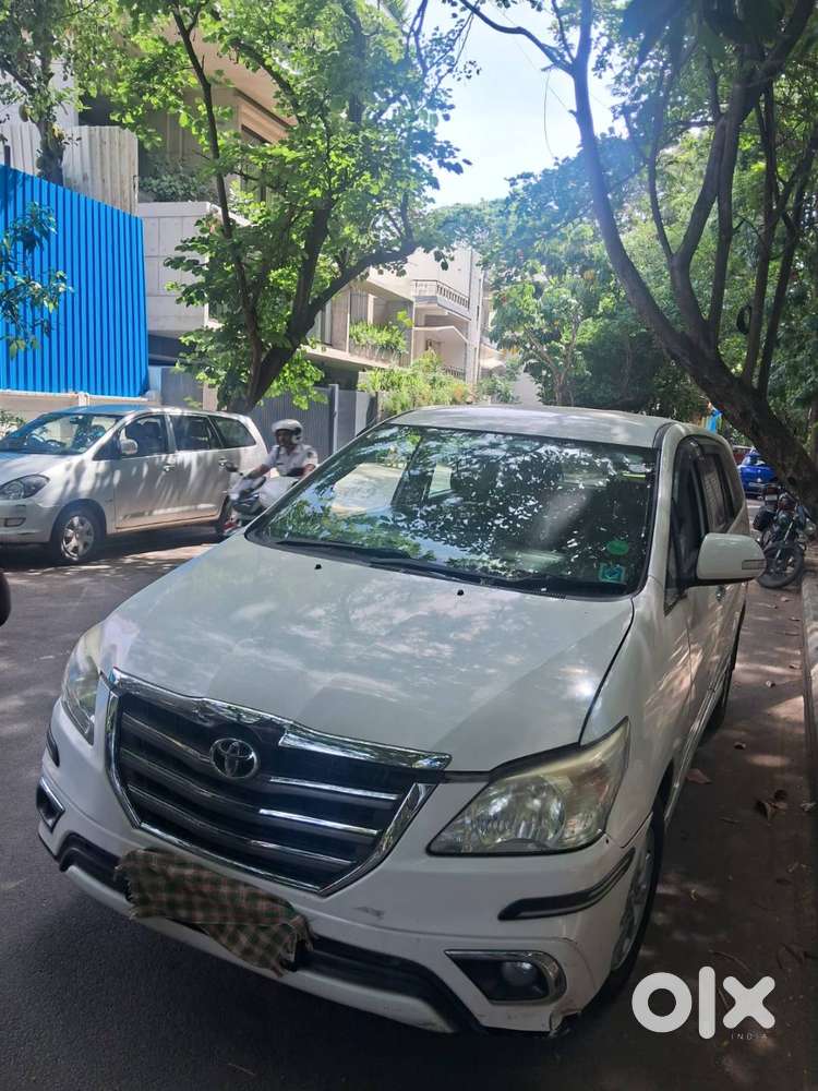 Innova 2.5 Zxi Model Top End